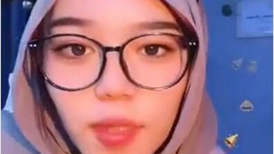 Dera Angela Hijabers Melet Lidahnya Panjang Bigo Live