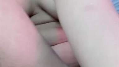 Bokep Indo Mbak Monica Masturbasi Omek Geter Di Kursi - Kontolin