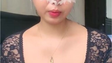 Bokep Indo Live Host Kebaya Item Pentil Coklat